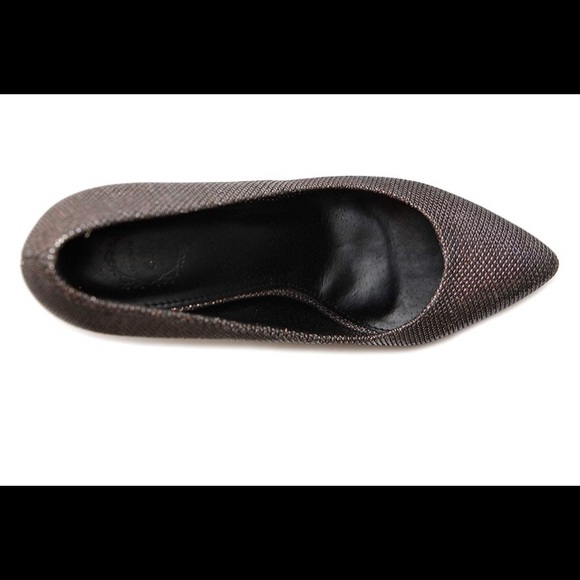 🎉🎇❄️NWT Bronze NightOut Heels🎊🔥 - Picture 7 of 8